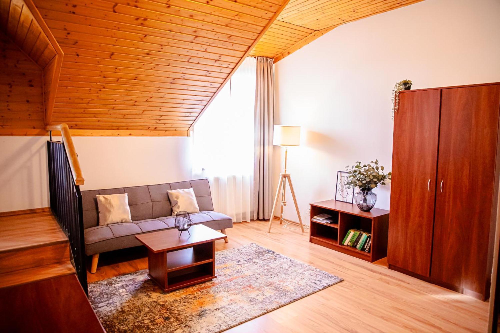 Hotel Rozalka Pezinok Extérieur photo
