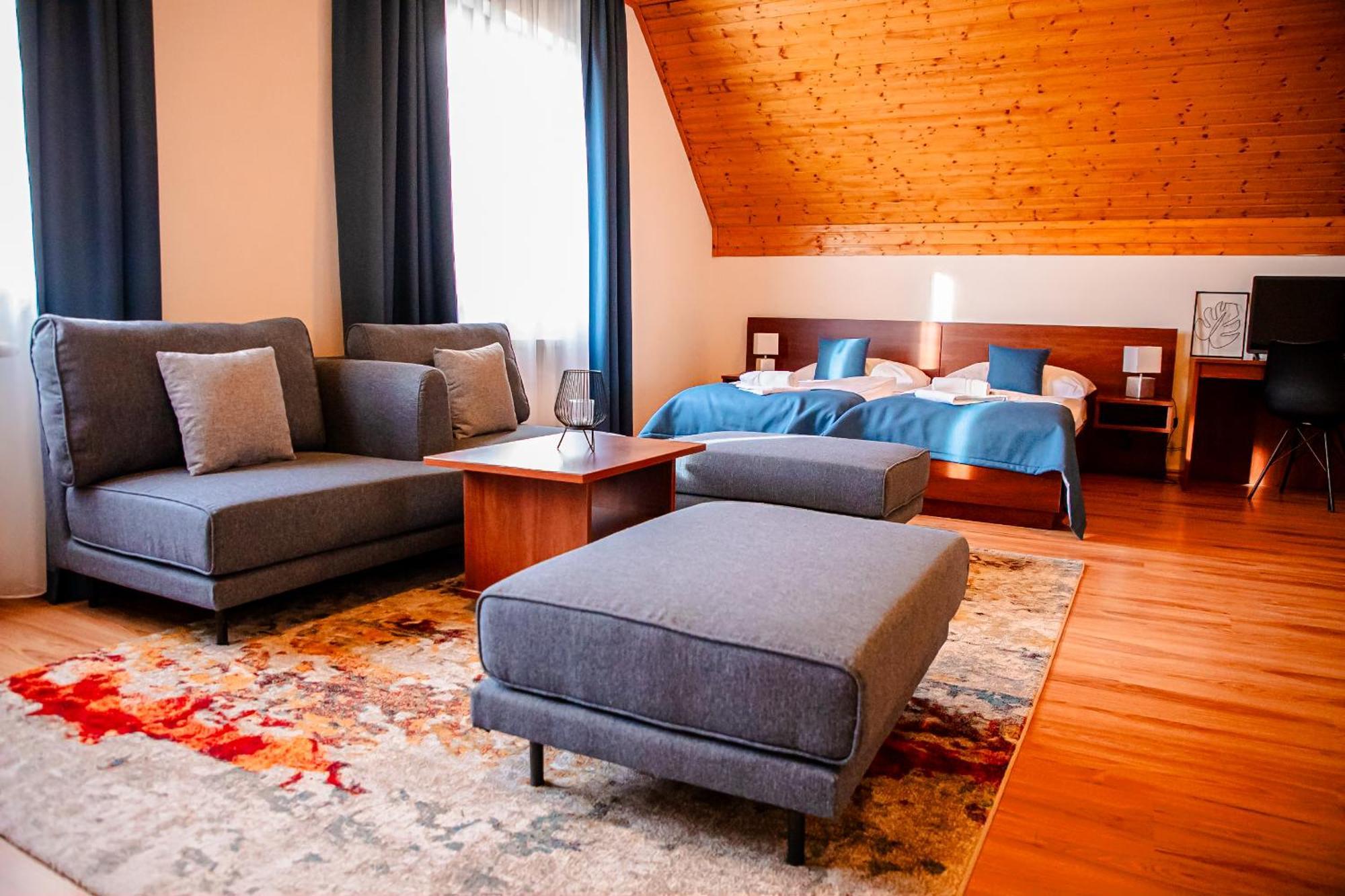 Hotel Rozalka Pezinok Extérieur photo